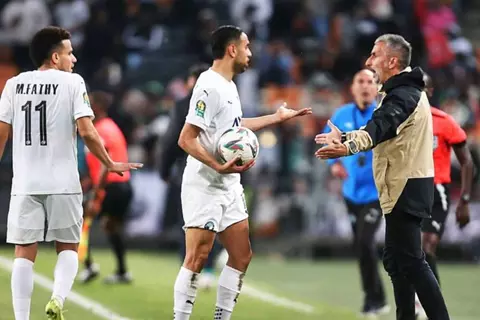 تكافؤ في الذهاب واكتساح بالإياب.. ماذا حدث في مواجهتي يورتشيتش ضد ريبيرو بالموسم الماضي؟ (أرقام)